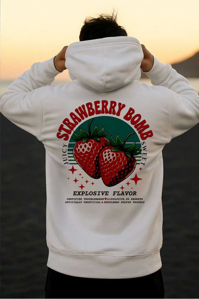 Oversized Hoodie Strawberry Bomb