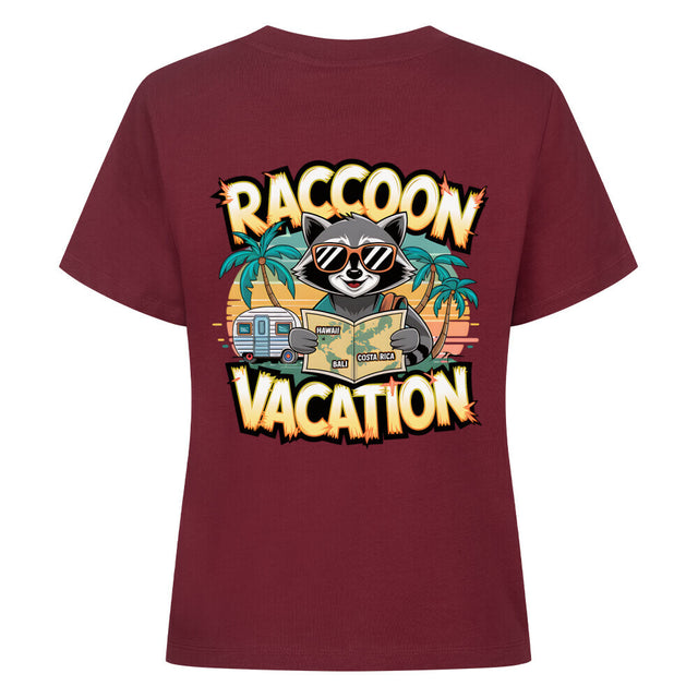 Raccoon on Vacation Damen-T-Shirt - Humorvolles Urlaubsdesign | TeeTreeTrendz