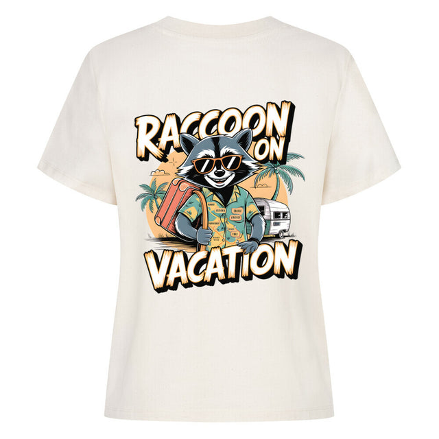 Raccoon on Vacation Damen T-Shirt- Humorvolles Urlaubsdesign | TeeTreeTrendz