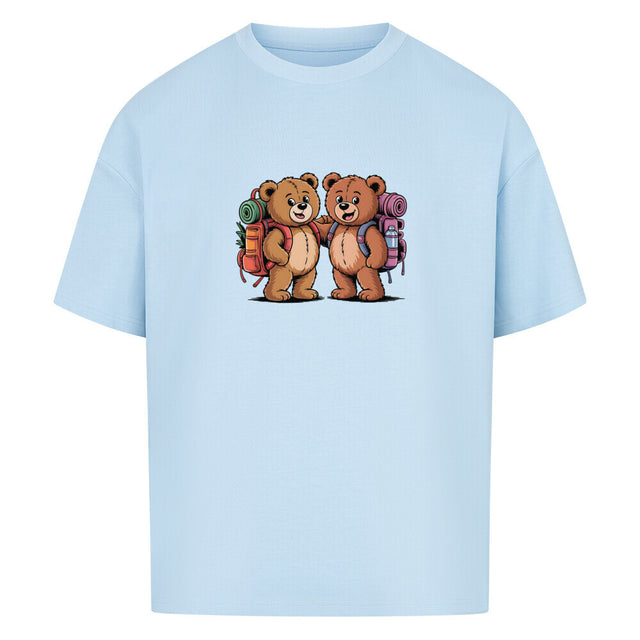 Oversized „TeddyTravel“ T-Shirt von TeeTreeTrendz mit abenteuerlichem Teddybären-Design und 100% weicher Baumwolle