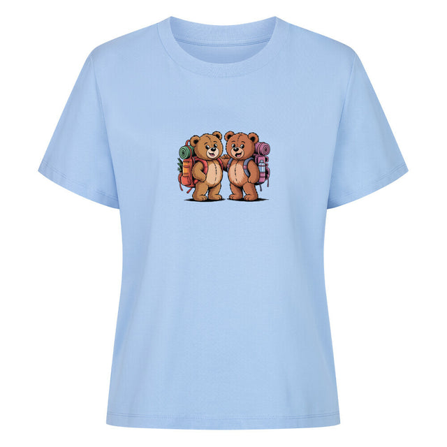 TeddyTravel Damen T-Shirt aus 100% Bio-Baumwolle mit Teddybär-Abenteuer-Print und bunten Rucksäcken in Rot, Grün, Blau von TeeTreeTrendz