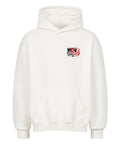 Weißer Oversized Hoodie mit kleinem MOVE DIFFERENT Frontprint und großem NOT HERE TO FIT IN Backprint in Rot und Schwarz.
