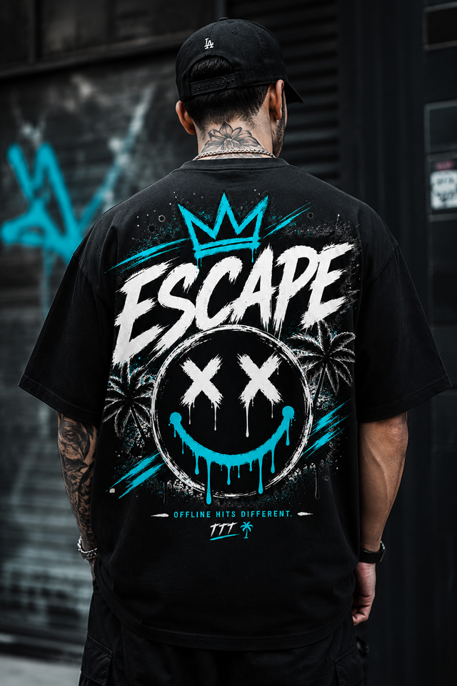 Oversized T-Shirt Escape