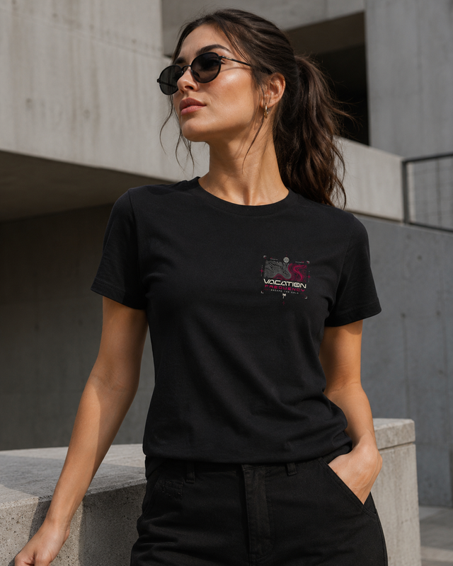 Premium T-Shirt Frauen Vacation Frequency
